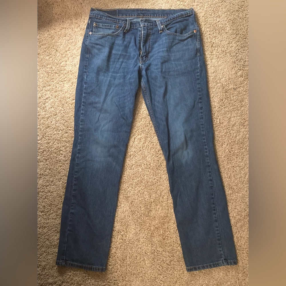 Men’s Levi’s 511 Jeans - Medium Wash - 34 W, 32 L 👖